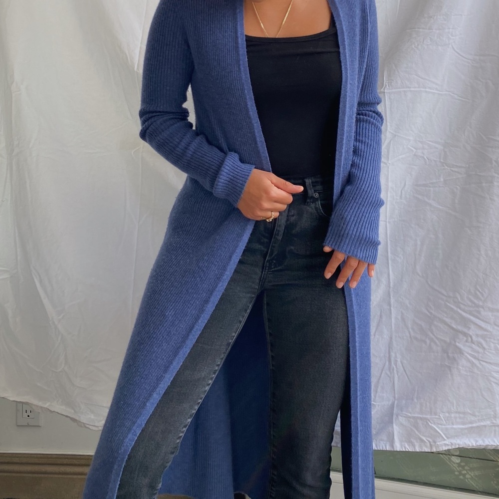 Max studio cashmere sweater